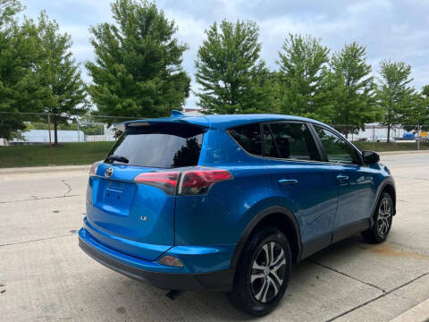 2018 Toyota RAV4 LE