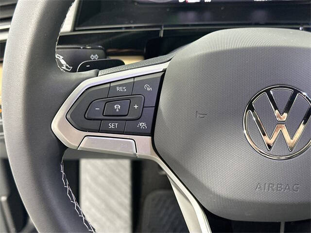 2024 Volkswagen Atlas Cross Sport SE 4Motion