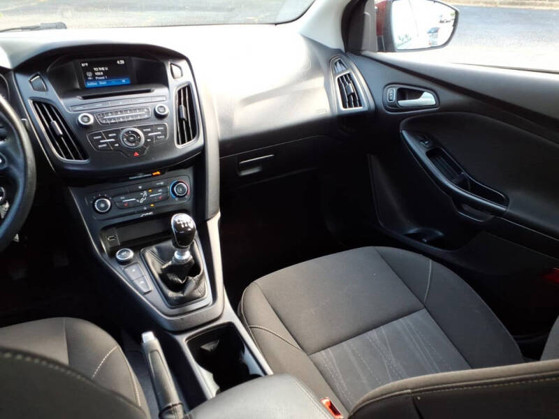 2015 Ford Focus SE