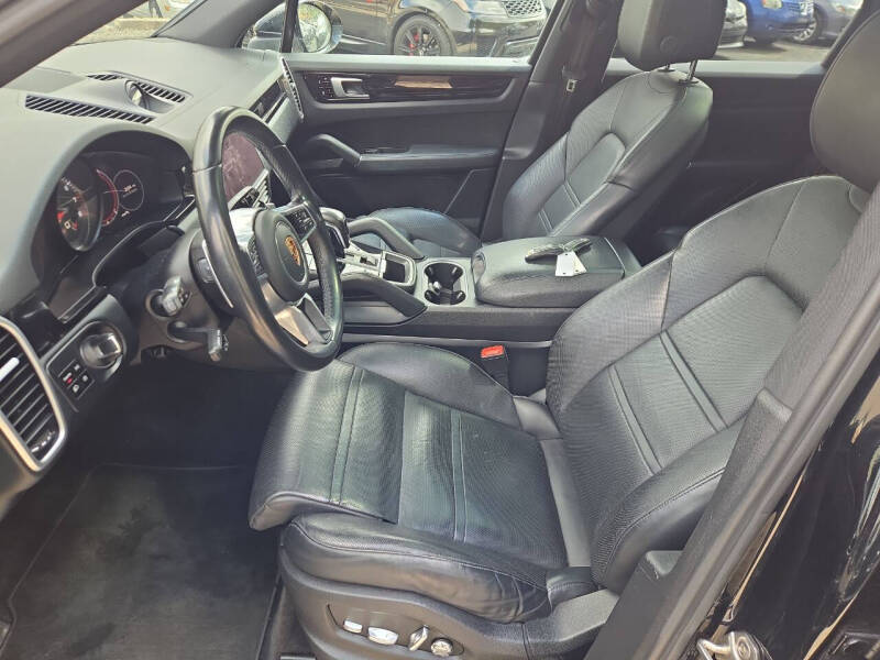 2020 Porsche Cayenne S