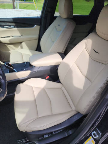 2017 Cadillac XT5