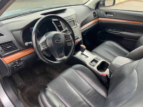 2013 Subaru Outback 2.5i Limited