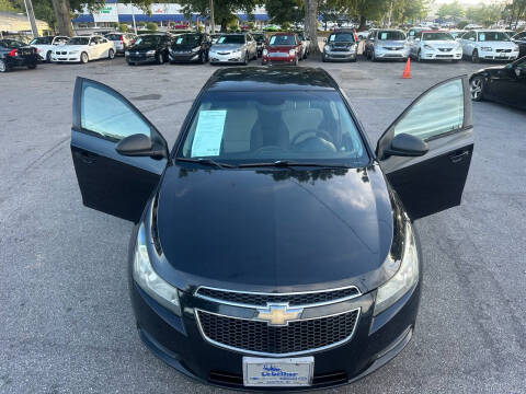 2013 Chevrolet Cruze LS Manual