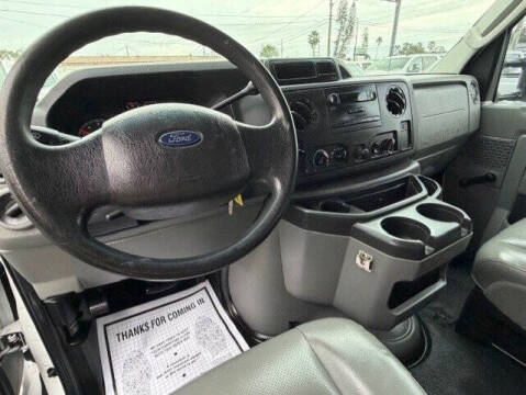 2009 Ford E-Series E-250