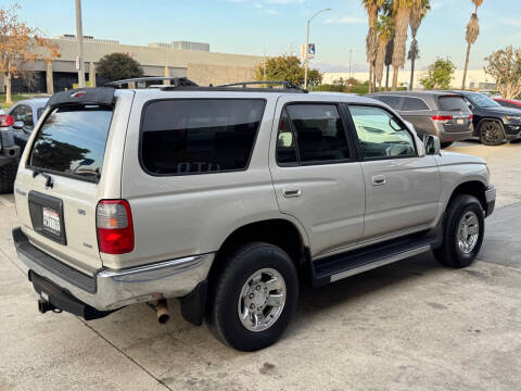 1999 Toyota 4Runner SR5