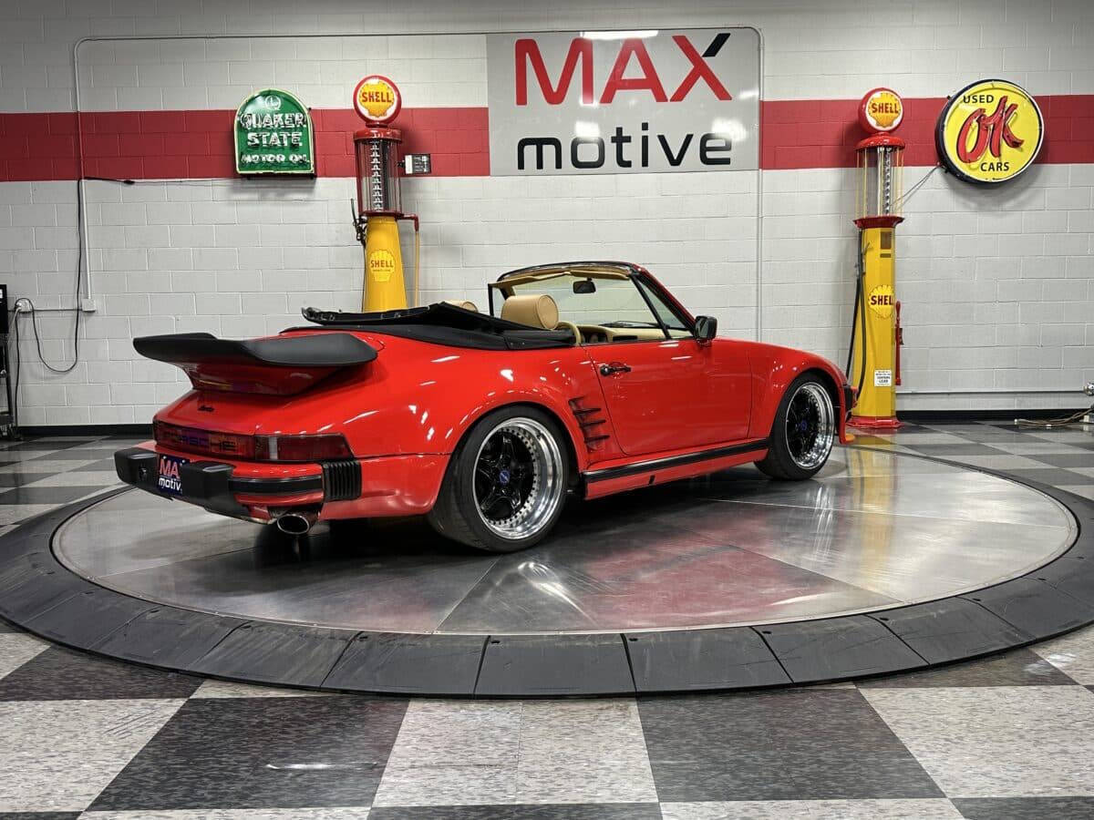 1985 Porsche 930 39
