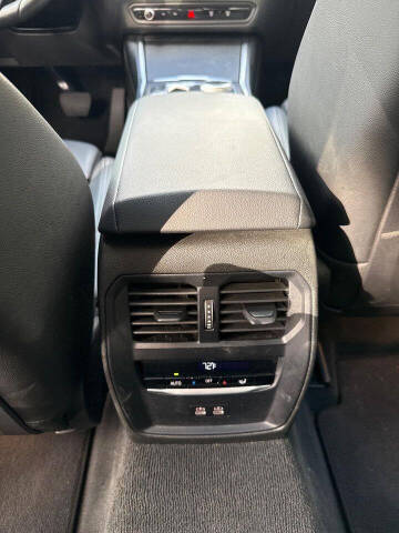 2024 BMW 3 Series 330i