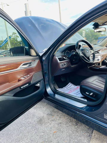 2018 BMW 7 Series 740i