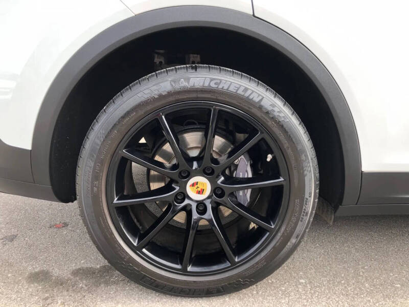 2022 Porsche Cayenne