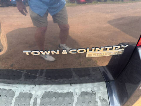 2009 Chrysler Town and Country Limited