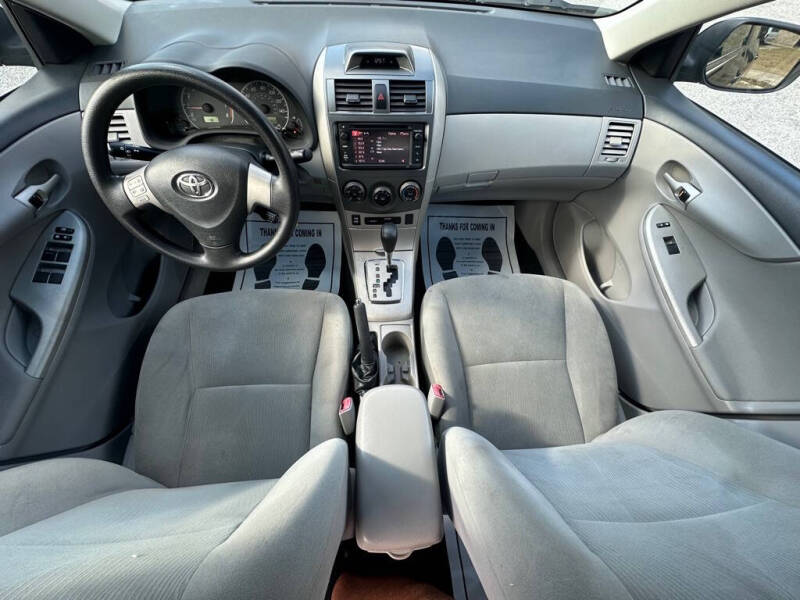 2013 Toyota Corolla LE