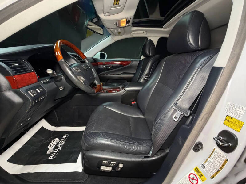 2008 Lexus LS 460
