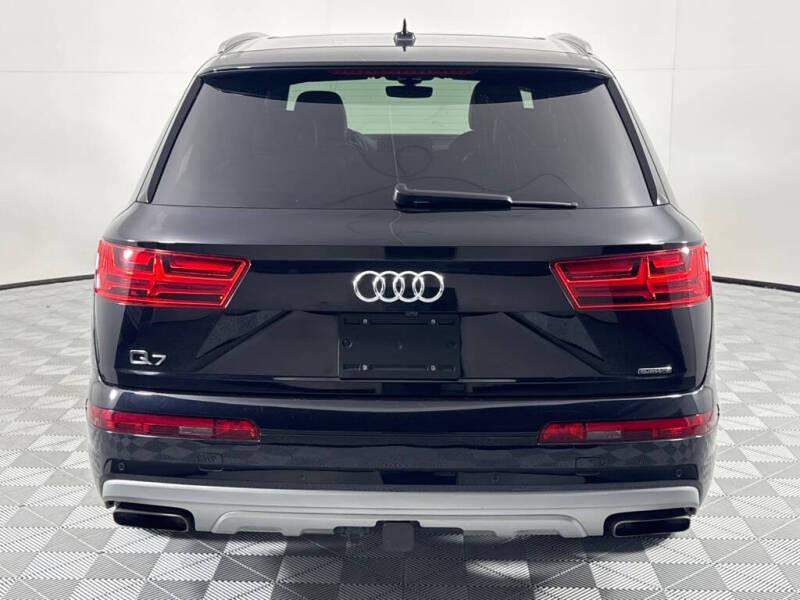 2017 Audi Q7 2.0T quattro Premium Plus