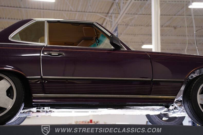 1986 Mercedes-Benz 560-Class 560 SL