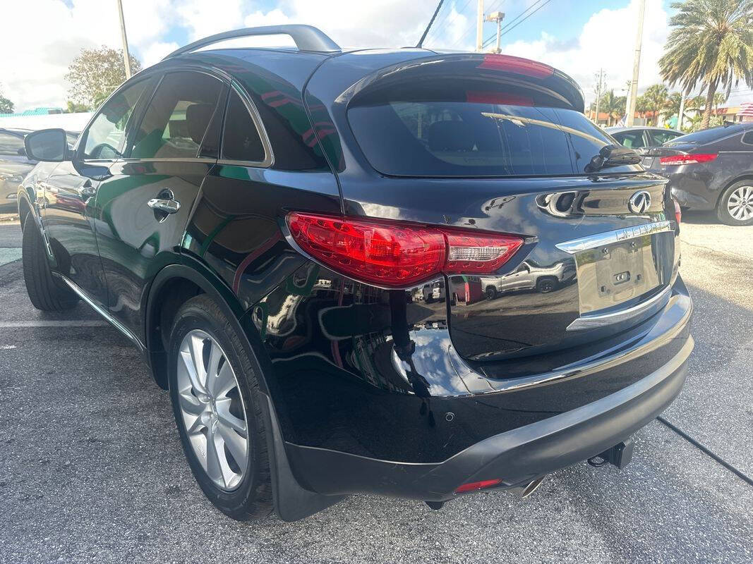 2016 INFINITI QX70 for sale at Tropical Auto Sales in North Palm Beach, FL