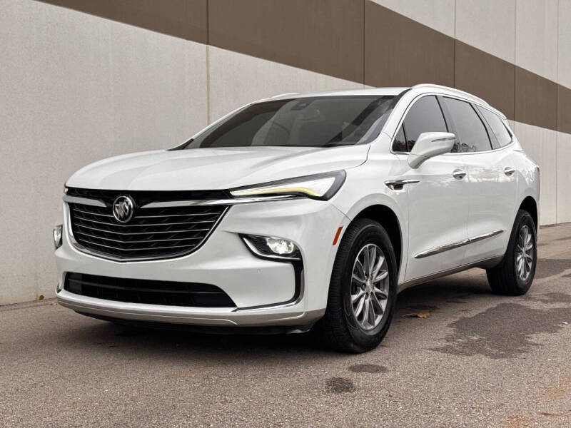2022 Buick Enclave Essence