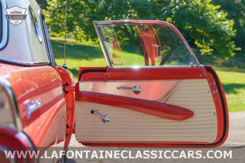 1956 Ford Thunderbird