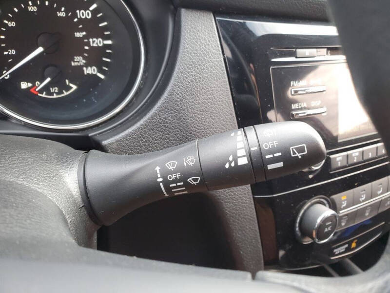 2017 Nissan Rogue Sport S