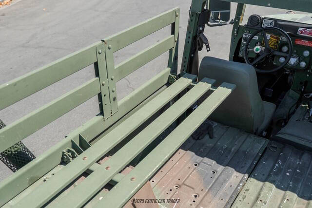 2008 AM General Hummer