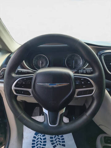 2019 Chrysler Pacifica LX