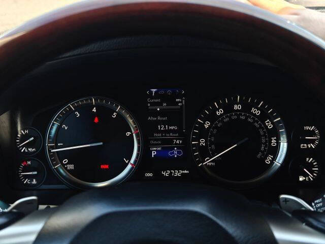 2018 Lexus LX 570