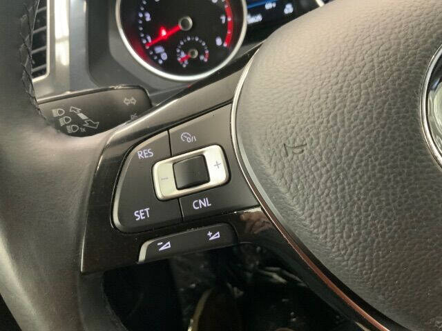 2018 Volkswagen Tiguan 2.0T SEL