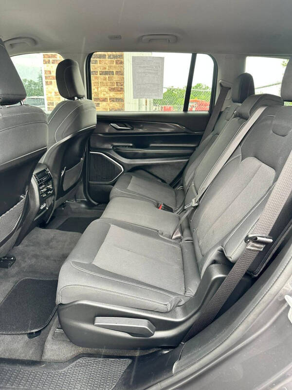 2021 Jeep Grand Cherokee L Laredo