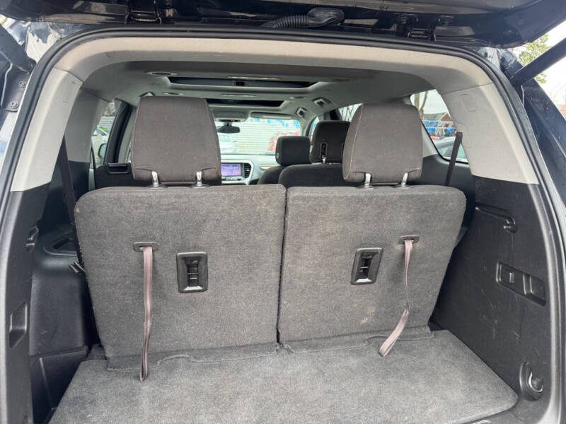 2018 GMC Acadia SLE-2