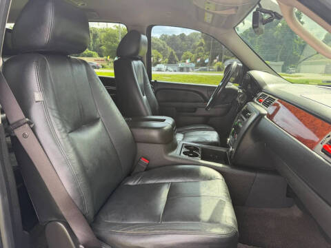 2012 GMC Yukon SLE