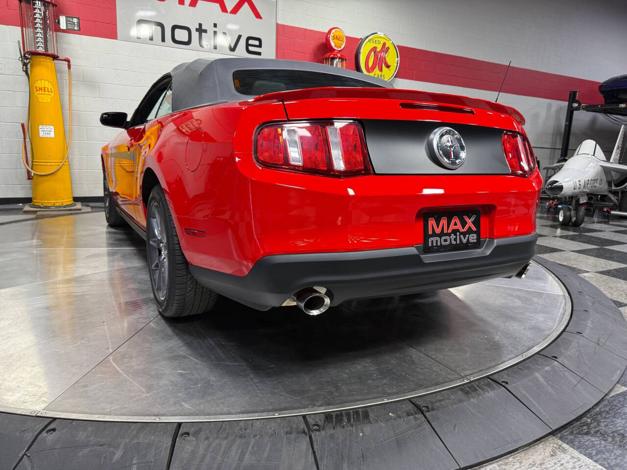 2011 Ford Mustang 50