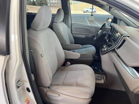 2018 Toyota Sienna L 7-Passenger