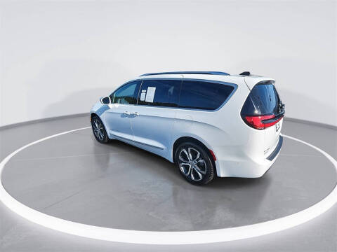 2024 Chrysler Pacifica Pinnacle