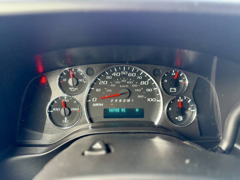 2020 Chevrolet Express 2500