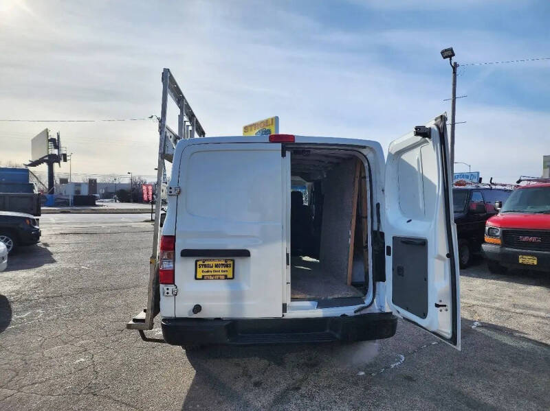 2016 Nissan NV 1500 S