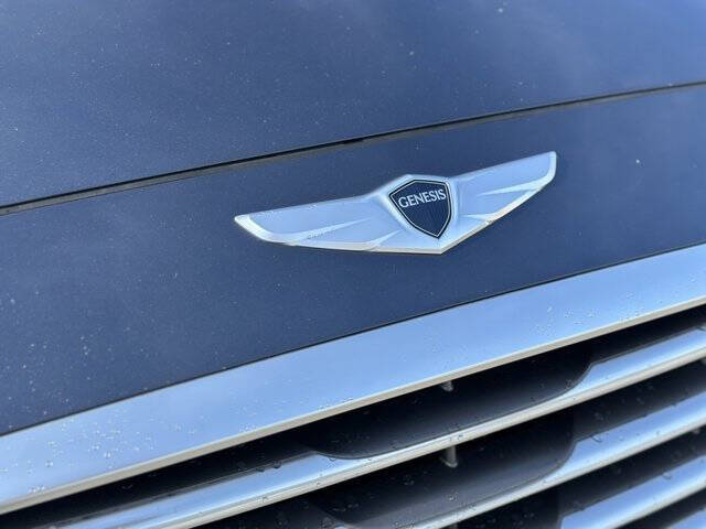 2015 Hyundai Genesis