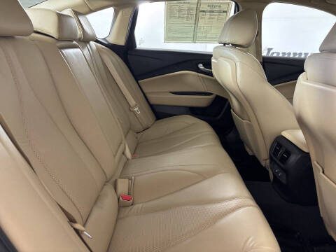 2025 Acura TLX w/Tech