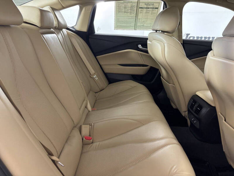 2025 Acura TLX w/Tech