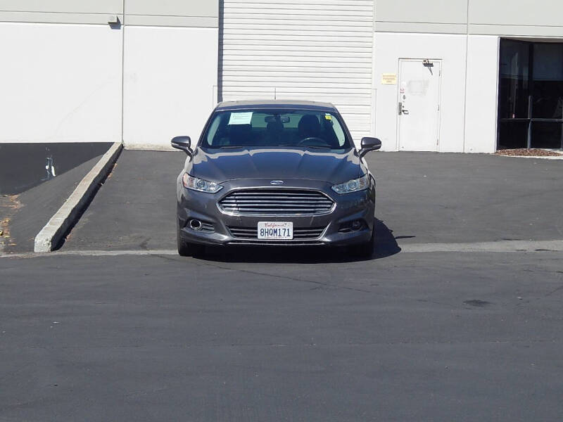 2014 Ford Fusion SE