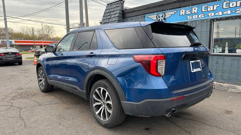 2022 Ford Explorer ST-Line