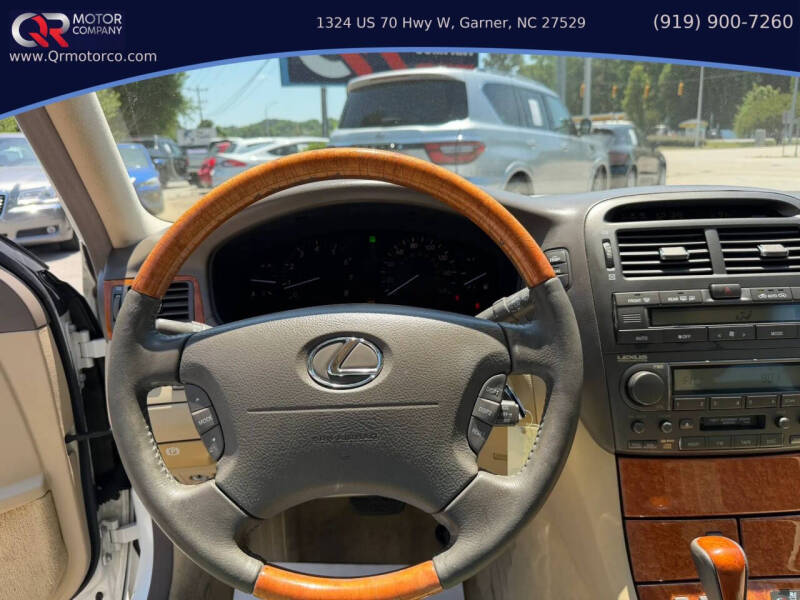 2004 Lexus LS 430