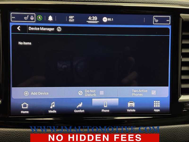 2021 Chrysler Pacifica Touring L