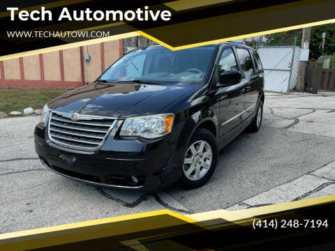 2010 Chrysler Town and Country for sale at Tech Automotive in Milwaukee WI