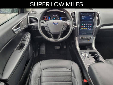 2021 Ford Edge SE