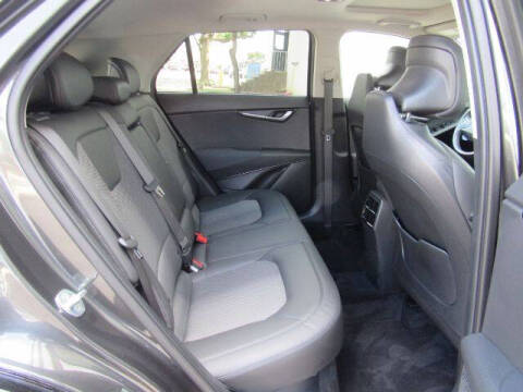 2023 Kia Niro EX Touring