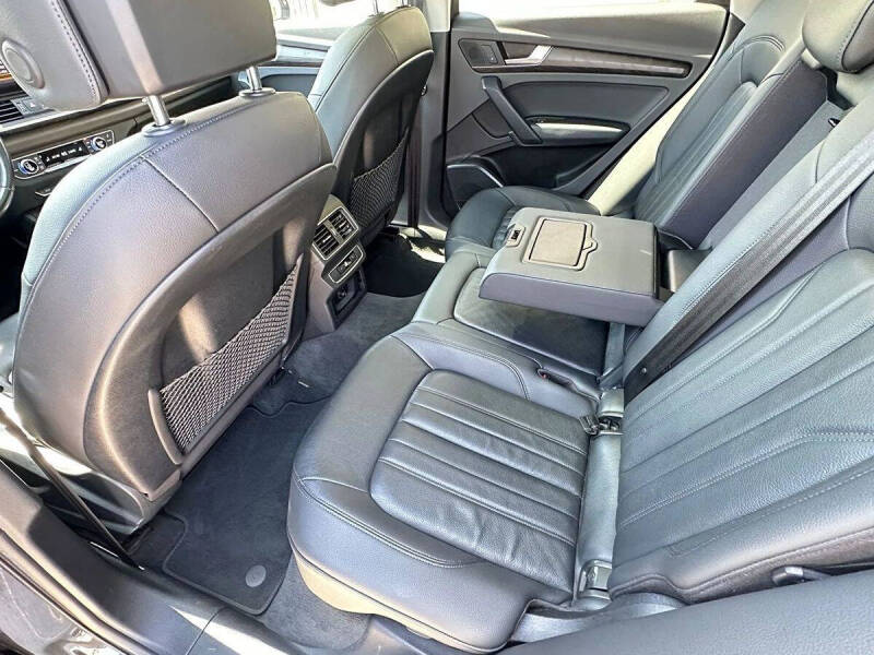 2019 Audi Q5 quattro Premium 45 TFSI