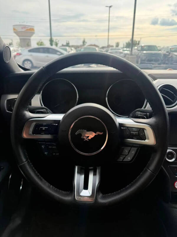 2017 Ford Mustang