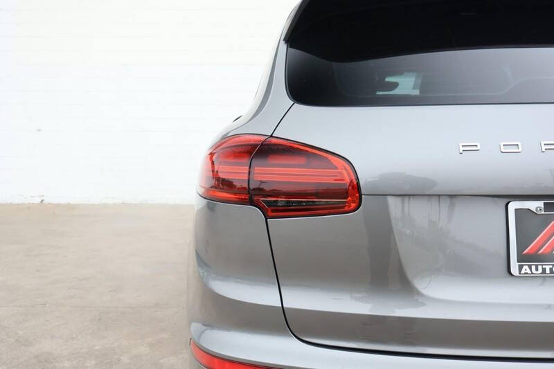 2016 Porsche Cayenne