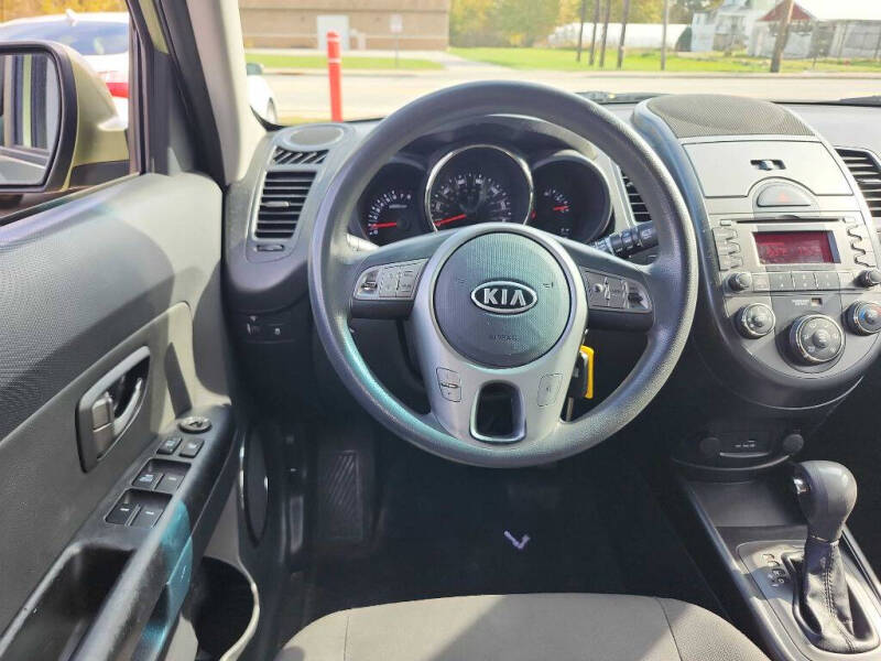 2011 Kia Soul +
