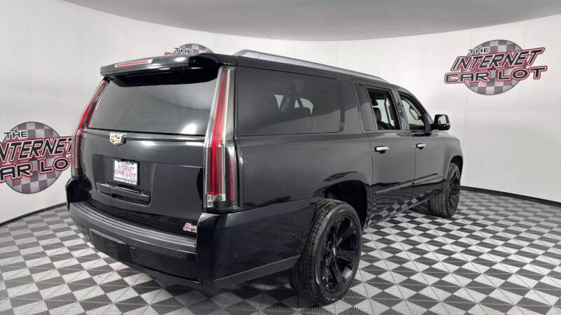 2019 Cadillac Escalade ESV Premium Luxury