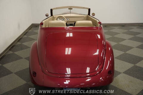 1937 Ford Cabriolet